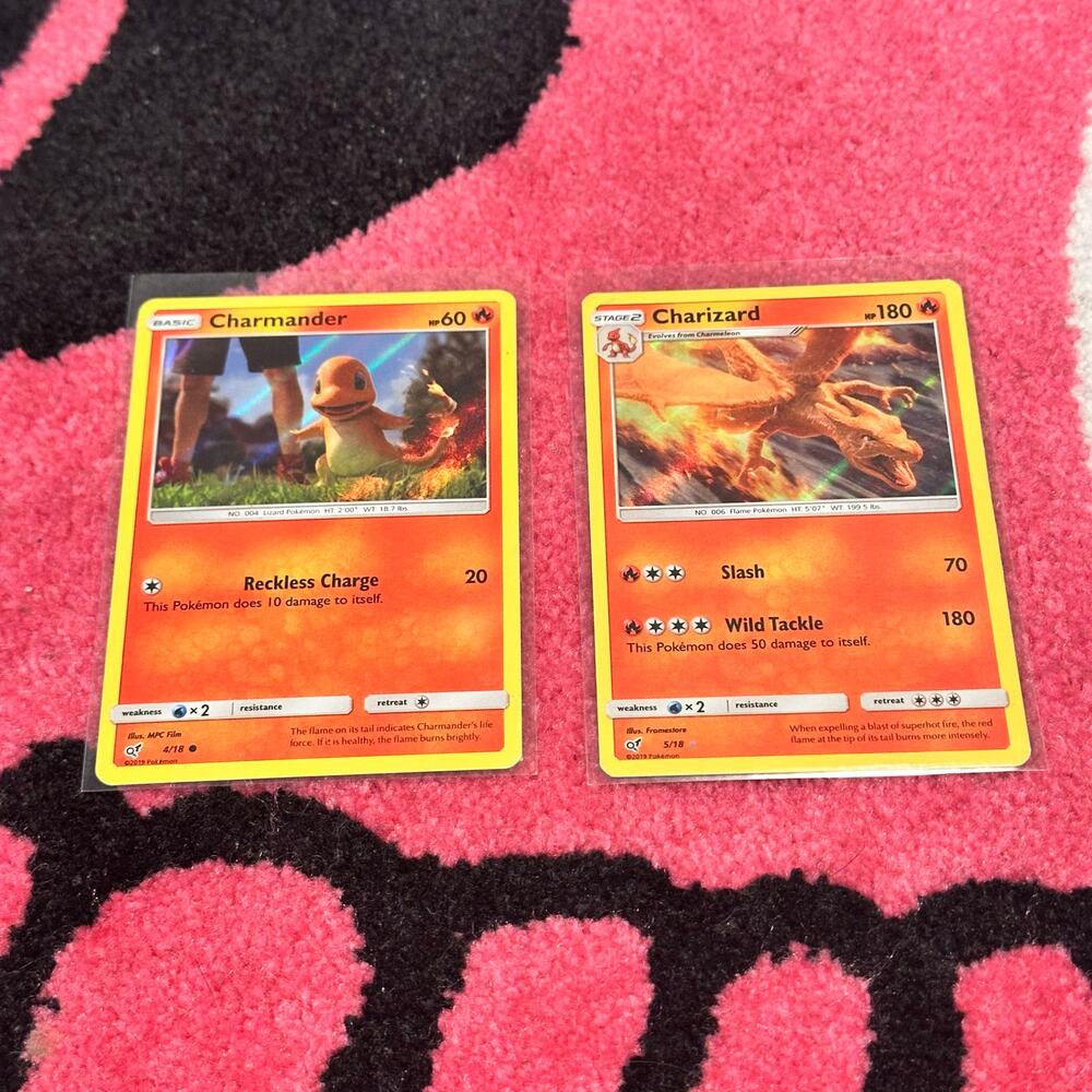 Charizard #5 & Charmander #4 – Pokémon Detective Pikachu Bundle – As Pictured